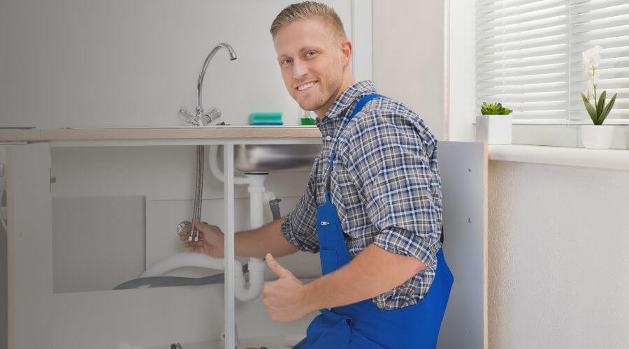 Expert burst pipe repair services in Columbus, TX